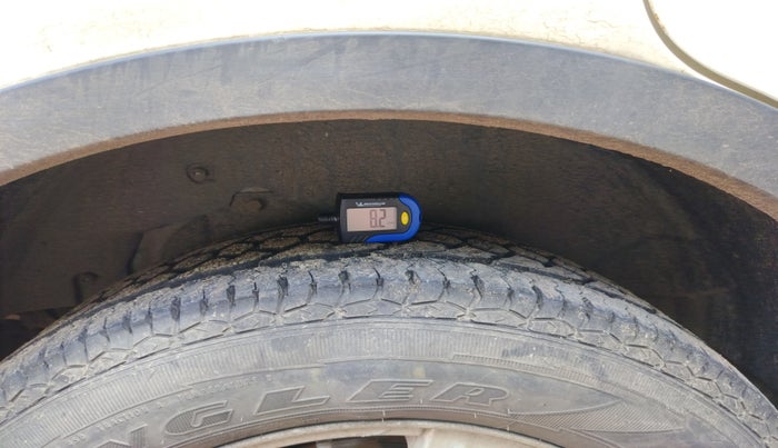 2012 Mahindra XUV500 W8, Diesel, Manual, 7,89,908 km, tyre