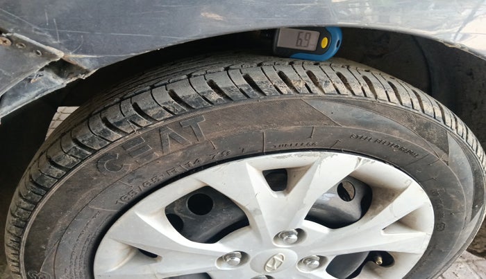 2014 Hyundai Grand i10 SPORTZ 1.1 CRDI, Diesel, Manual, 59,668 km, tyre