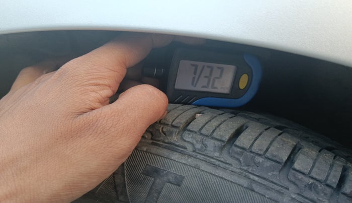 2020 Maruti Celerio VXI (O) CNG, Petrol, Manual, 1,00,180 km, tyre