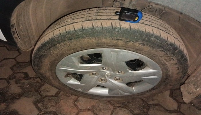 2022 Hyundai VENUE S 1.2, Petrol, Manual, 24,923 km, tyre