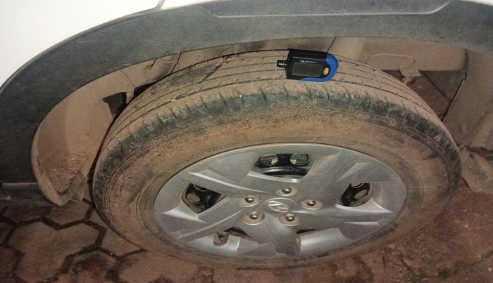 2022 Hyundai VENUE S 1.2, Petrol, Manual, 24,923 km, tyre
