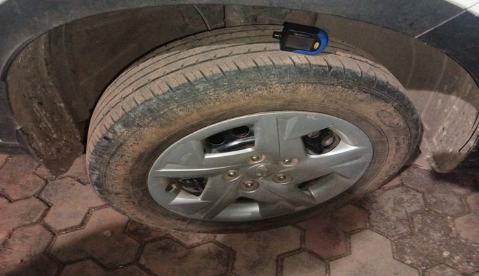 2022 Hyundai VENUE S 1.2, Petrol, Manual, 24,923 km, tyre