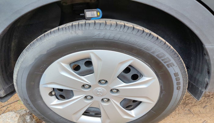 2018 Hyundai Creta E PLUS 1.6 PETROL, Petrol, Manual, 70,098 km, tyre