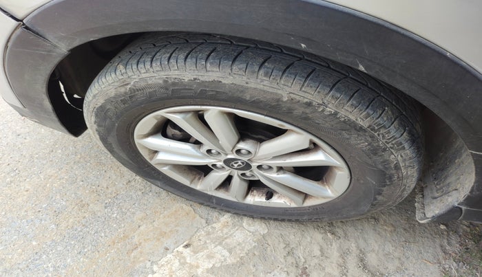 2016 Hyundai Creta SX PLUS 1.6 PETROL, Petrol, Manual, 94,491 km, tyre