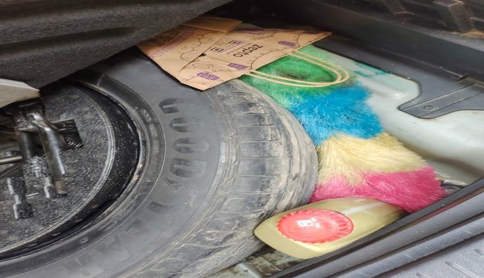 2016 Hyundai Creta SX PLUS 1.6 PETROL, Petrol, Manual, 94,491 km, tyre