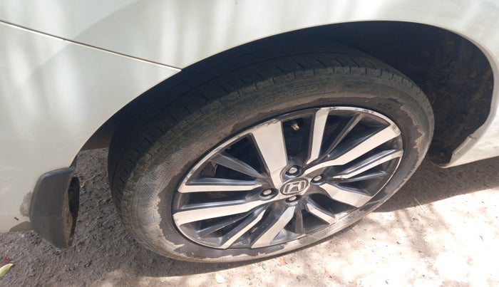 2020 Honda City 1.5L I-VTEC ZX CVT, Petrol, Automatic, 1,04,637 km, tyre