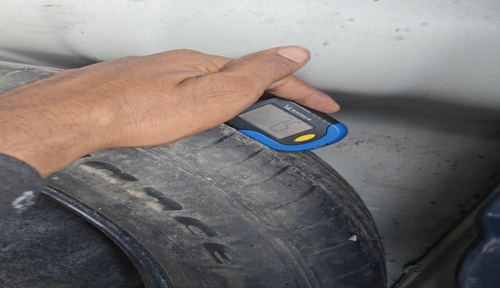 2020 Hyundai VENUE SX 1.0 TURBO DUAL TONE, Petrol, Manual, 54,004 km, tyre