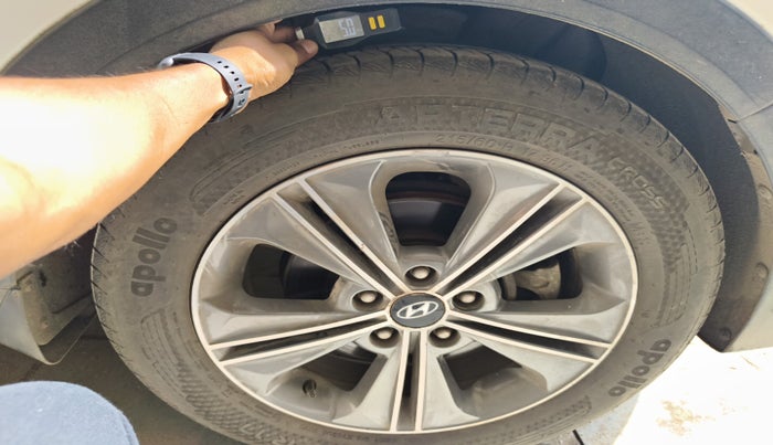 2016 Hyundai Creta SX PLUS AT 1.6 PETROL, Petrol, Automatic, 75,828 km, tyre