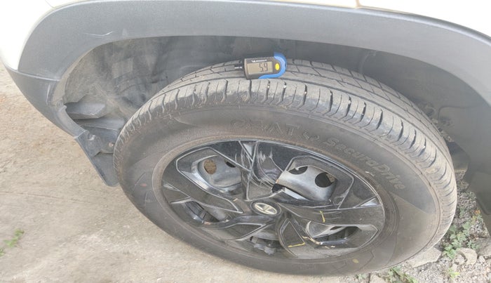 2022 Tata PUNCH ADVENTURE MT, Petrol, Manual, 30,667 km, tyre