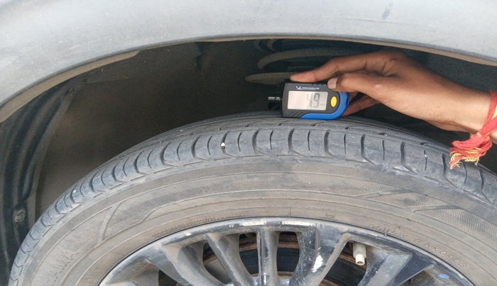 2019 Maruti XL6 ALPHA AT, Petrol, Automatic, 89,226 km, tyre