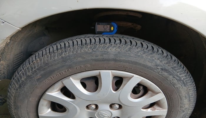 2012 Hyundai i20 MAGNA (O) 1.2, Petrol, Manual, 78,000 km, tyre