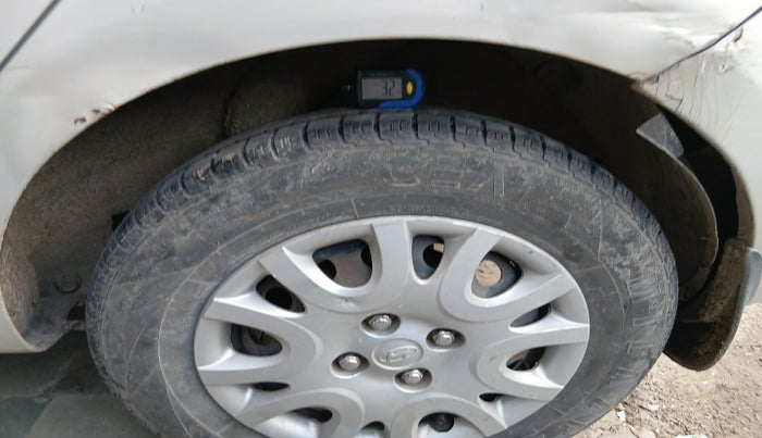 2012 Hyundai i20 MAGNA (O) 1.2, Petrol, Manual, 78,000 km, tyre