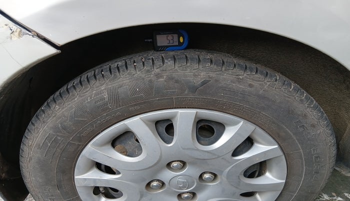 2012 Hyundai i20 MAGNA (O) 1.2, Petrol, Manual, 78,000 km, tyre