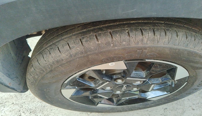 2024 KIA SONET 	 HTX 1.0 TURBO DCT, Petrol, Automatic, 15,400 km, tyre