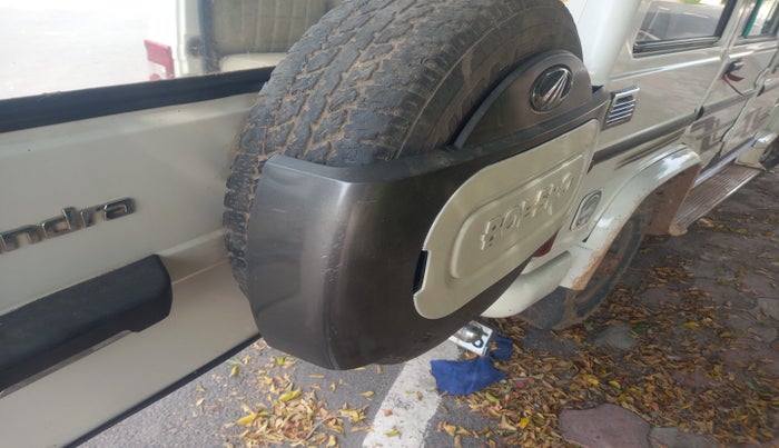 2015 Mahindra Bolero SLX BS-III, Diesel, Manual, 1,58,556 km, tyre