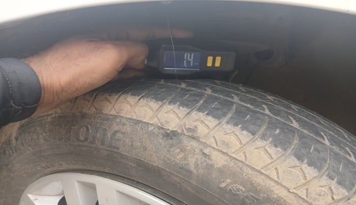 2019 Maruti Dzire VXI, Petrol, Manual, 76,152 km, tyre