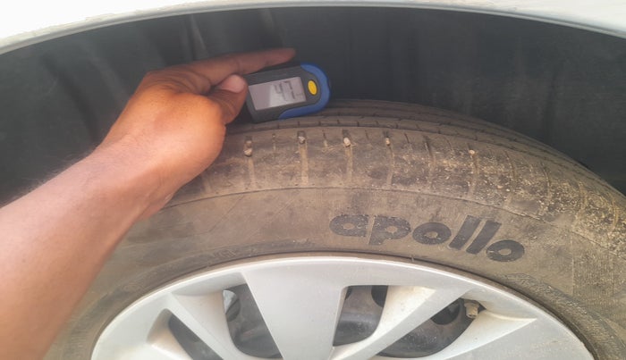 2023 Maruti Baleno DELTA PETROL 1.2, Petrol, Manual, 34,536 km, tyre