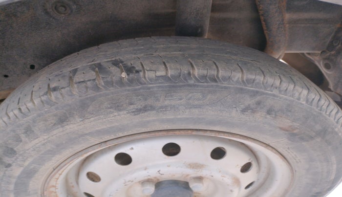 2014 Maruti Celerio LXI, Petrol, Manual, 89,364 km, tyre