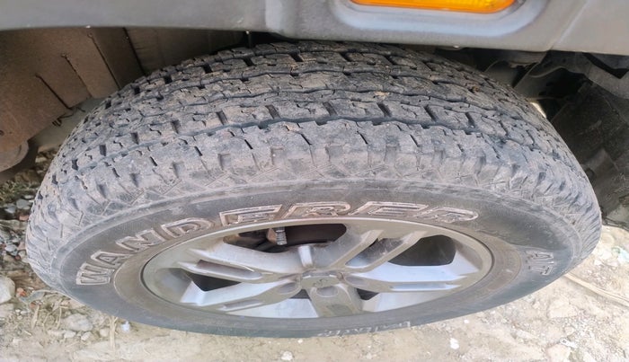 2021 Mahindra Thar LX PETROL HT 4WD AT, Petrol, Automatic, 21,199 km, tyre