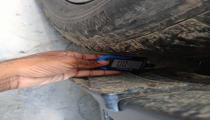 2017 Tata Hexa XT 4X2 7 STR, Diesel, Manual, 74,000 km, tyre