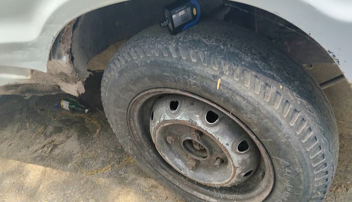 2012 Maruti OMNI E STD, Petrol, Manual, 94,408 km, tyre
