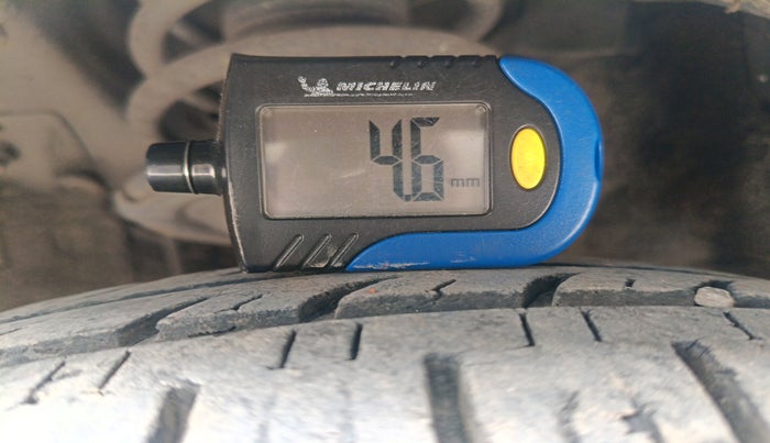 2010 Hyundai i10 MAGNA 1.1, Petrol, Manual, 48,797 km, tyre