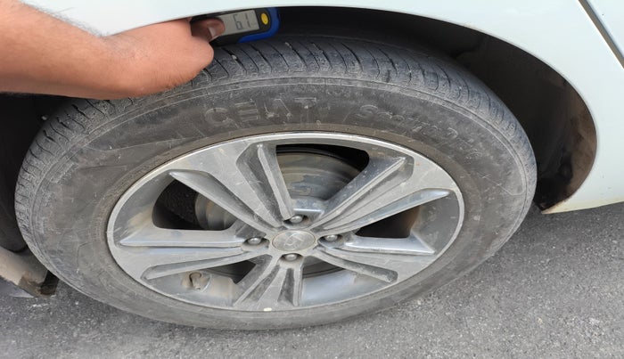 2018 Hyundai Verna 1.6 VTVT SX, Petrol, Manual, 1,36,962 km, tyre