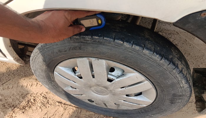 2012 Maruti Alto LXI, Petrol, Manual, 86,382 km, tyre