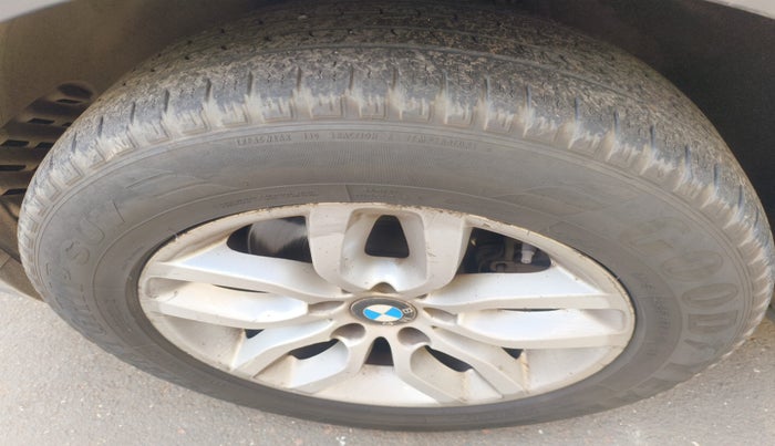 2012 BMW X3 XDRIVE 20D, Diesel, Automatic, 1,00,577 km, tyre