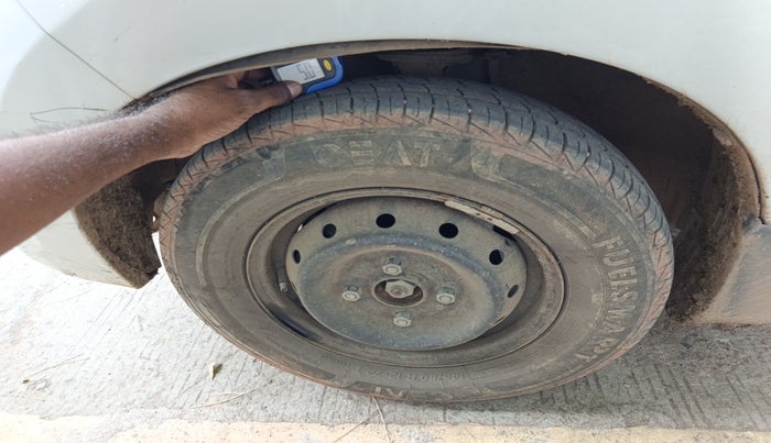 2018 Maruti Alto 800 LXI, Petrol, Manual, 54,340 km, tyre