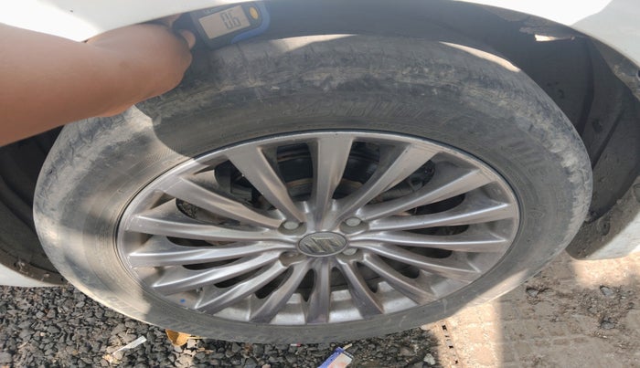 2017 Maruti Ciaz ALPHA 1.4 PETROL, Petrol, Manual, 73,137 km, tyre