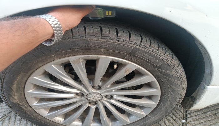 2015 Maruti Ciaz ZXI, Petrol, Manual, 44,755 km, tyre