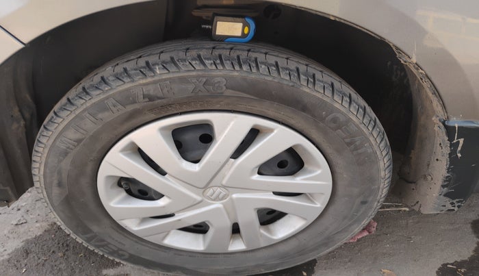 2020 Maruti New Wagon-R LXI CNG 1.0, Petrol, Manual, 90,126 km, tyre