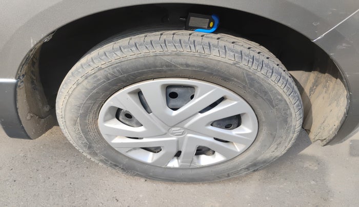2020 Maruti New Wagon-R LXI CNG 1.0, Petrol, Manual, 90,126 km, tyre
