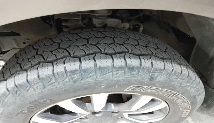 2019 Ford Endeavour TITANIUM PLUS 3.2 4X4 AT SUNROOF, Diesel, Automatic, 1,71,937 km, tyre