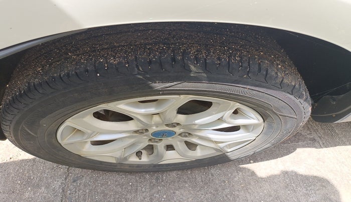 2014 Ford Ecosport TITANIUM 1.5L PETROL AT, Petrol, Automatic, 68,814 km, tyre