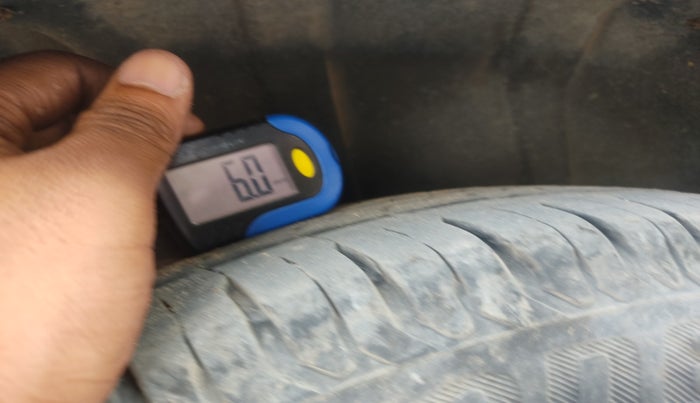 2024 Toyota RUMION V AT , Petrol, Automatic, 33,397 km, tyre
