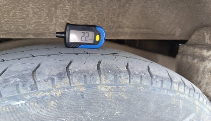 2017 Mahindra Bolero POWER PLUS ZLX, Diesel, Manual, 1,83,122 km, tyre