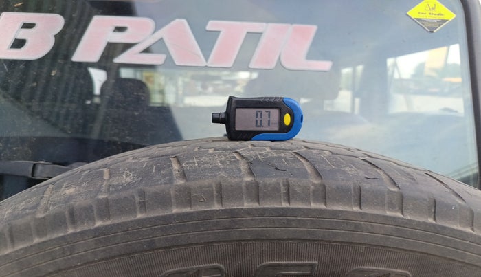 2017 Mahindra Bolero POWER PLUS ZLX, Diesel, Manual, 1,83,122 km, tyre