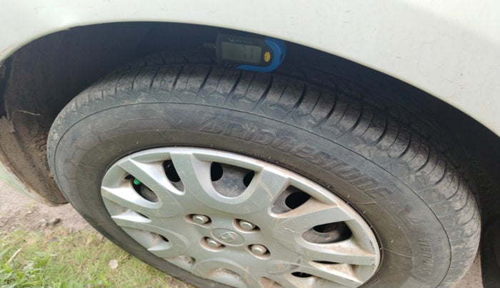 2012 Hyundai i20 MAGNA 1.2, Petrol, Manual, 1,53,274 km, tyre