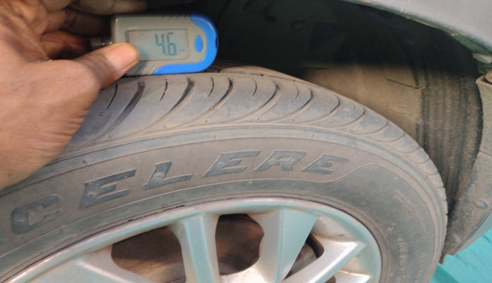 2016 Mahindra Kuv100 K8 D 5 STR, Diesel, Manual, 82,865 km, tyre