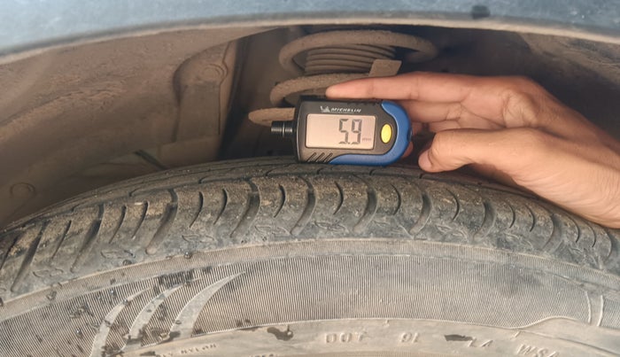 2024 Maruti XL6 ALPHA PLUS AT, Petrol, Automatic, 19,307 km, tyre