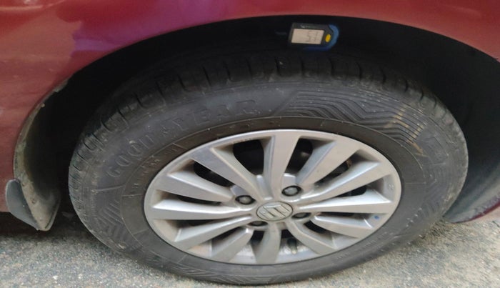 2019 Maruti Dzire VDI, Diesel, Manual, 1,33,744 km, tyre