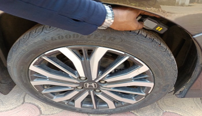 2019 Honda City 1.5L I-VTEC ZX CVT, Petrol, Automatic, 53,539 km, tyre