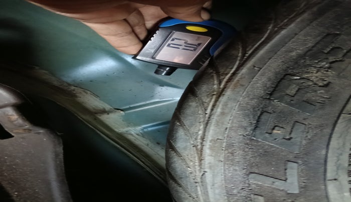 2011 Hyundai i20 ASTA 1.2, Petrol, Manual, 53,709 km, tyre