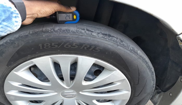 2015 Maruti Ertiga VXI CNG, Petrol, Manual, 1,79,065 km, tyre