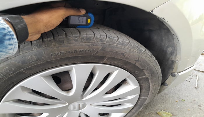2015 Maruti Ertiga VXI CNG, Petrol, Manual, 1,79,065 km, tyre