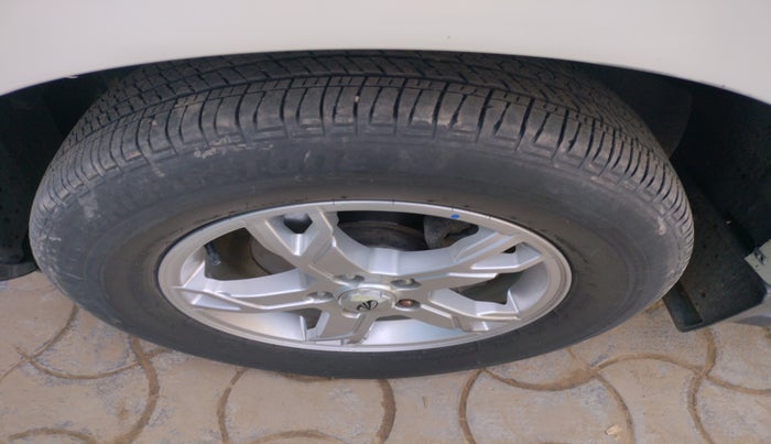 2017 Mahindra Scorpio S10, Diesel, Manual, 1,25,053 km, tyre