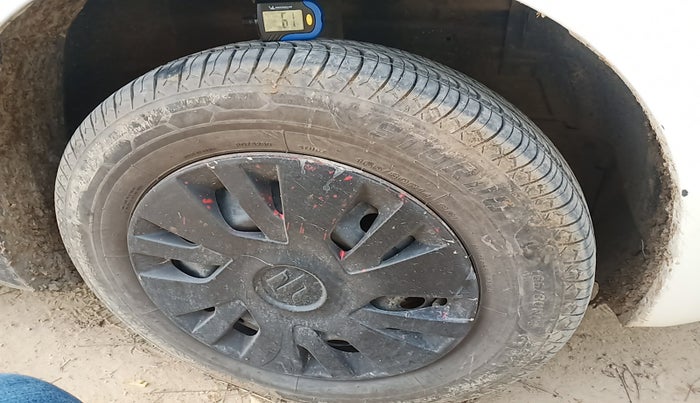 2013 Maruti Swift VDI, Diesel, Manual, 1,37,438 km, tyre