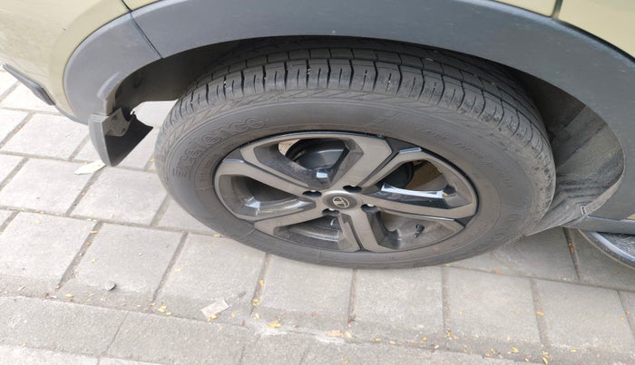 2022 Tata NEXON XZA PLUS KAZIRANGA PETROL, Petrol, Automatic, 11,925 km, tyre